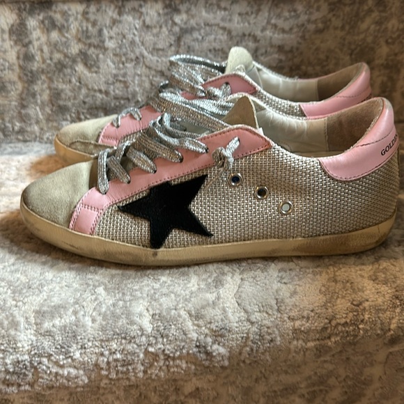 Golden Goose Shoes - Size 39 (9) golden goose sneakers.